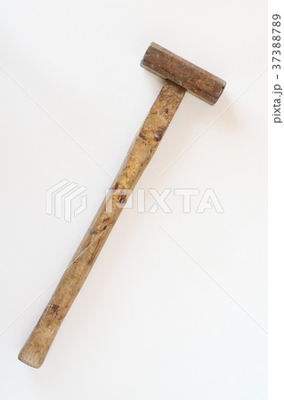 使い古したトンカチ 37388789