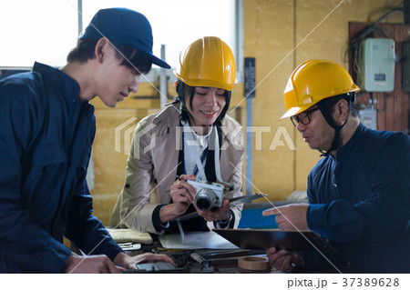 町工場 視察 町工場 視察 37389628