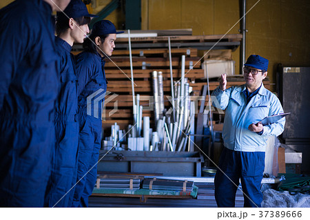 町工場 朝礼 町工場 朝礼 37389666