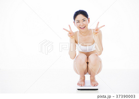 ダイエット ビューティー 女性 ビューティ ダイエット ビューティー 女性 ビューティ 37390003