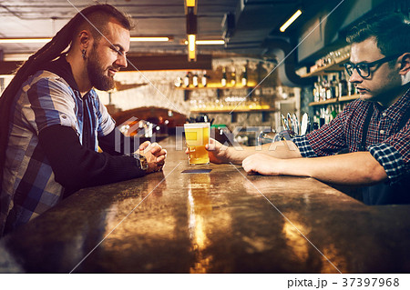 Evening at the bar 37397968