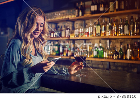 Evening at the bar Evening at the bar 37398110
