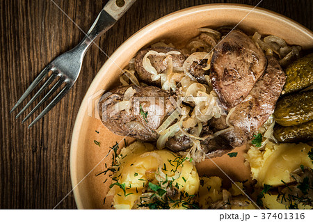 Fried chicken liver with onion. Fried chicken liver with onion. 37401316