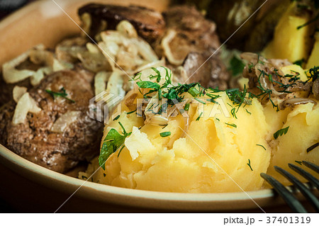 Fried chicken liver with onion. Fried chicken liver with onion. 37401319