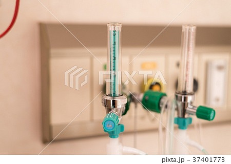 病院の酸素の流量計 病院の酸素の流量計 37401773