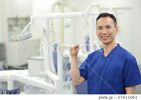 歯科医　イメージ 37411061