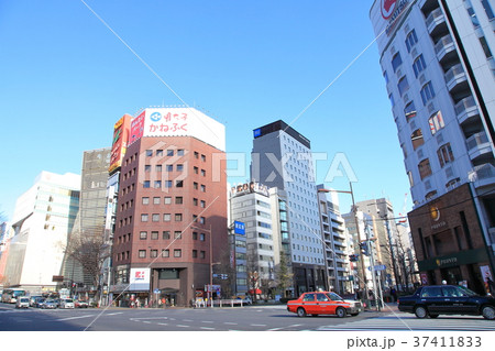 三原橋交差点     中央区 37411833