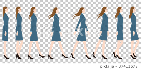 スーツの歩く女性 スーツの歩く女性 37413678