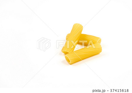 Rigatoni italian pasta isolated on white Rigatoni italian pasta isolated on white 37415618