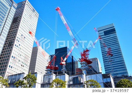 ビル建設現場 37419597