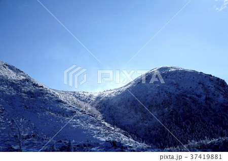 東・西天狗岳 (撮影地:八ヶ岳、黒百合平、天狗の奥庭付近) 東・西天狗岳 (撮影地:八ヶ岳、黒百合平、天狗の奥庭付近) 37419881