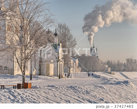 winter view of river embankment 37427465