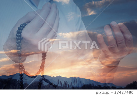 Praying for heaven Praying for heaven 37427490