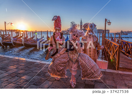 Colorful carnival masks in Venice, Italy 37427536