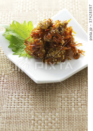 ちりめんじゃことクルミの佃煮4 37428397