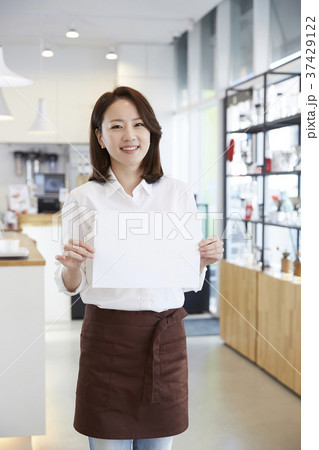 女性 女 女の子 37429122