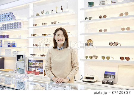 店 商店 眼鏡 37429357