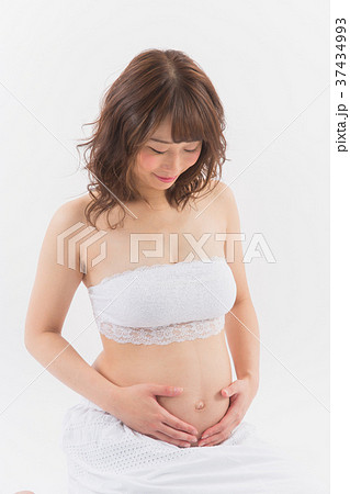 マタニティー　妊婦　20代 37434993