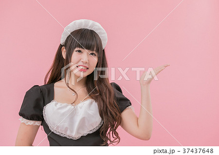 黒メイドコスプレ　紹介 37437648