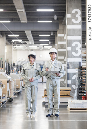 工場・作業員 工場・作業員 37437989
