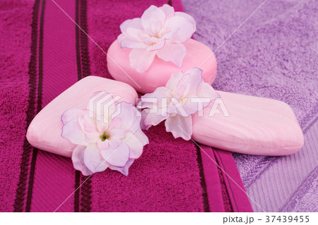 Towels, flowers and soaps Towels, flowers and soaps 37439455