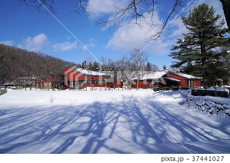 札幌芸術の森　冬の園内風景（木工房、陶工房、クラフト工房） 37441027