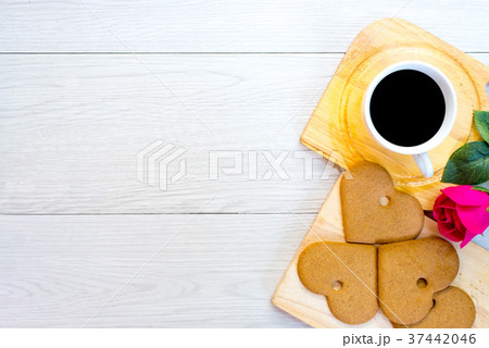 Valentines day and Sweetest day, love concept  37442046