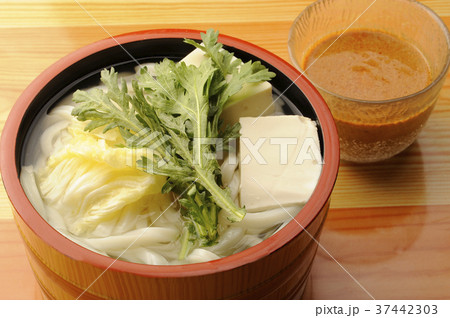 冷やしうどん　 37442303
