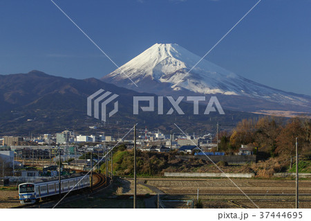 富士山と伊豆箱根鉄道 37444695