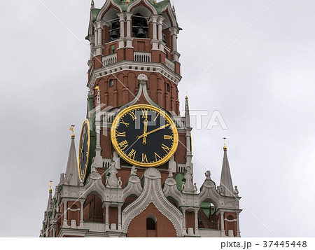 Moscow Kremlin Main Clock named Kuranti Moscow Kremlin Main Clock named Kuranti 37445448