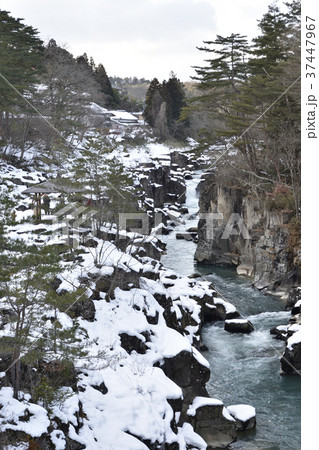 冬の厳美渓 37447967