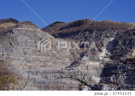 石灰の町 37453235