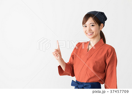 和食店員　白バックイメージ 37457709