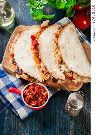 Mexican Quesadilla with chicken and chorizo 37458910