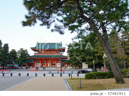 Heian Shrine in Kyoto, Japan Heian Shrine in Kyoto, Japan 37462951
