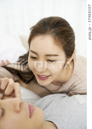 夫婦 女性 女 37469107