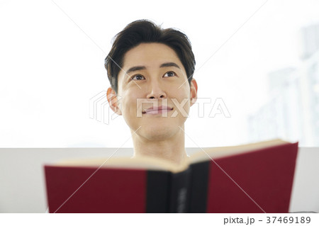 感情 建築 男 37469189