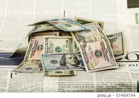 A lot of money on the table 37469794