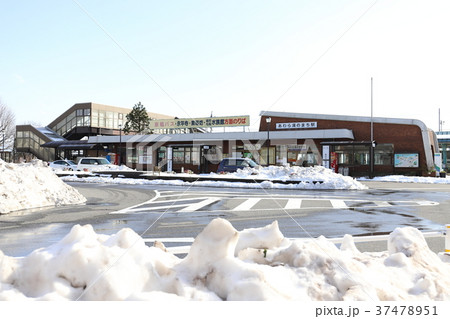 残雪のあわら湯のまち駅 えちぜん鉄道（福井県 あわら市 芦原温泉） 37478951