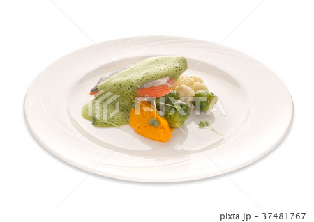 Red fish and vegetables under a frothy sauce 37481767