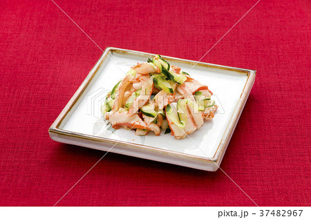 中華いかとキュウリの和え物 37482967