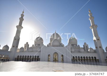 シェイク・ザイード・グランド・モスク 37484747