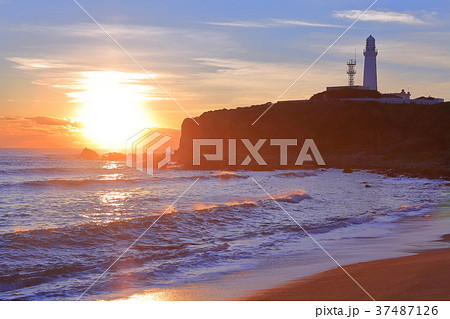 犬吠埼燈台の初日の出 37487126