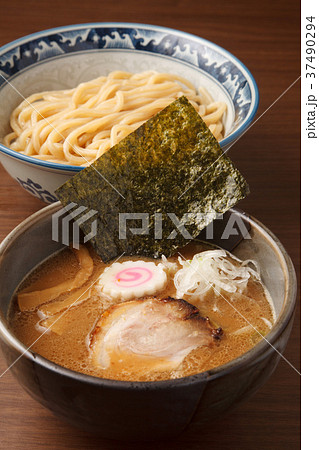 つけ麺 37490294