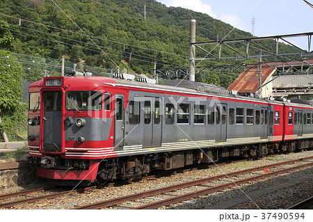 しなの鉄道115系の工場検査入場 しなの鉄道115系の工場検査入場 37490594