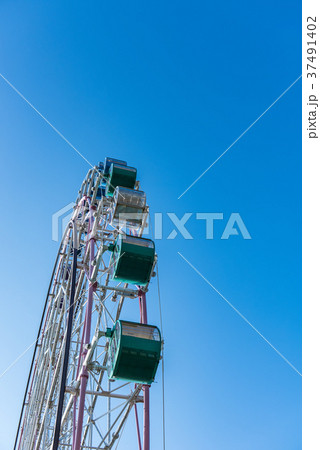 観覧車　青空 37491402