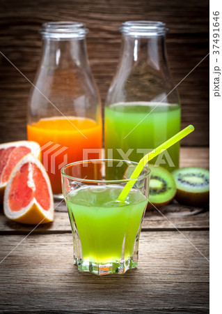 Fruit and juice. Fruit and juice. 37491646