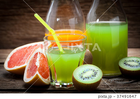 Fruit and juice. Fruit and juice. 37491647