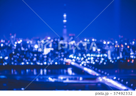 Blur city light background abstract Blur city light background abstract 37492332