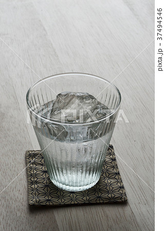 美味い酒 37494546